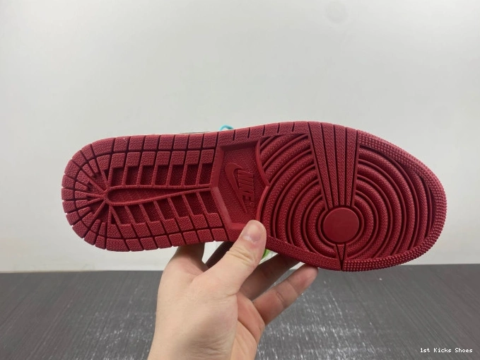 1st Kicks x Jordan 1 Air Room OG Home FN0432-017 Low Trophy 0627